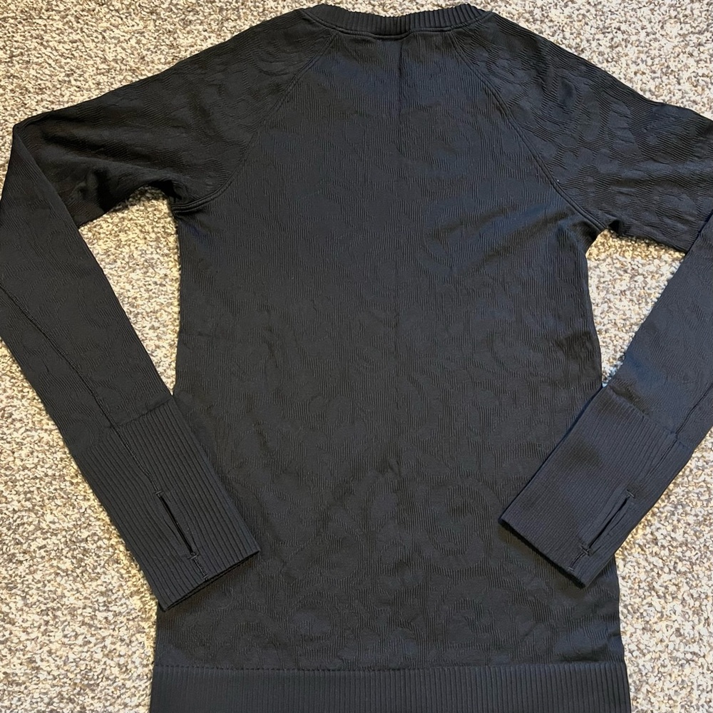 Lululemon Rest Less Pullover - Picture 6 of 7